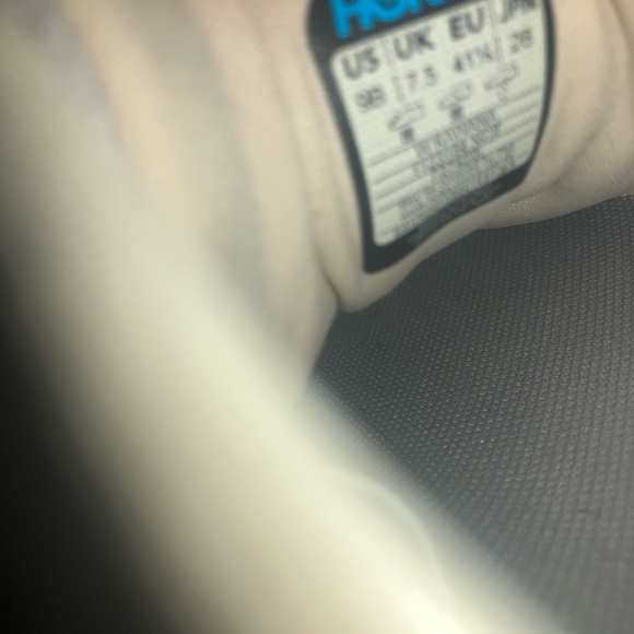 New Women's HOKA Kawana size 9 sneakers light grey - Picture 7 of 8